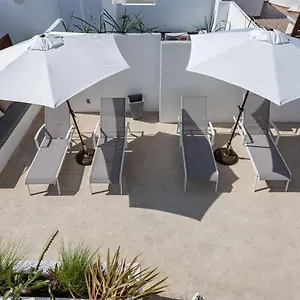 https://apt-caribbean-2.quintano-roohotels.com