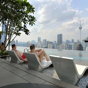 Klcc Suites At Axon Apartment